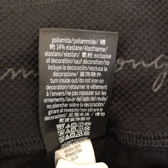 PINK Seamless Rib Bike Shorts NWT - Picture 12 of 12